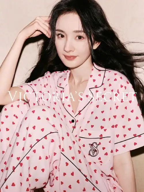 杨幂victoriassecret亚洲区品牌代言人##杨幂哈尔滨一九四四