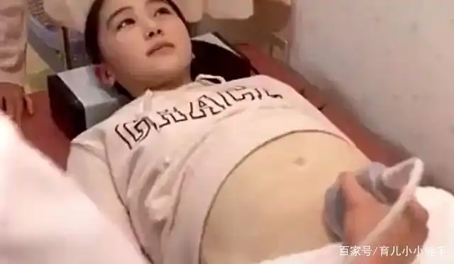 初中女生"看碟"两次怀孕,父母得知真相后羞愧低头