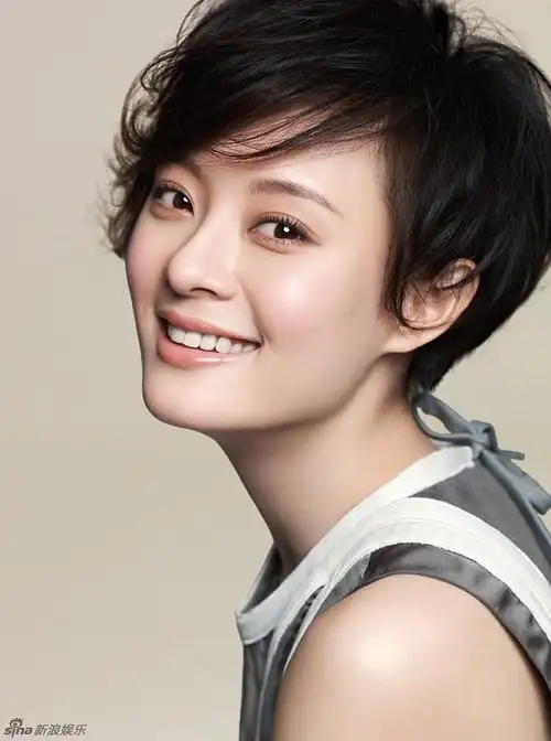 那年那月出生电影明星孙俪的照片孙俪个人资料身高体重孙俪体重孙俪