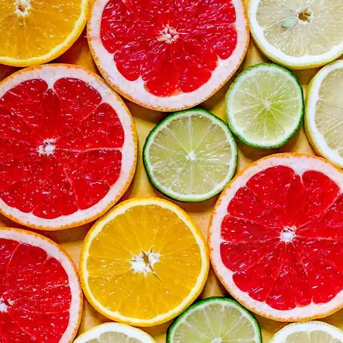 各种柑橘类水果切片