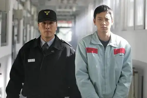 配图 |《我们的幸福时光》剧照从事狱警工作近二十年,我曾遇到的那些