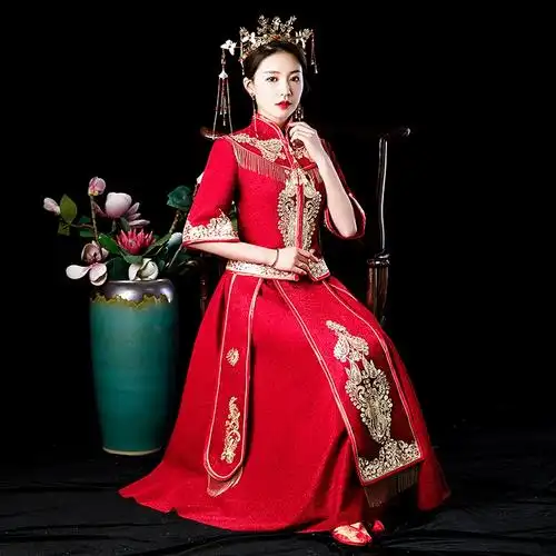 敬酒服新娘2021新款秋冬流苏珍珠秀禾服中式礼服出长袖阁服红旗袍