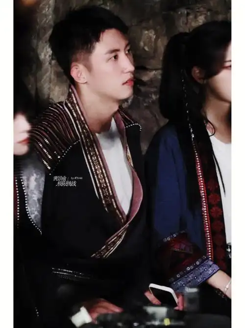 黄景瑜  #最好的黄景瑜  #人间理想黄景瑜cr logo侵删