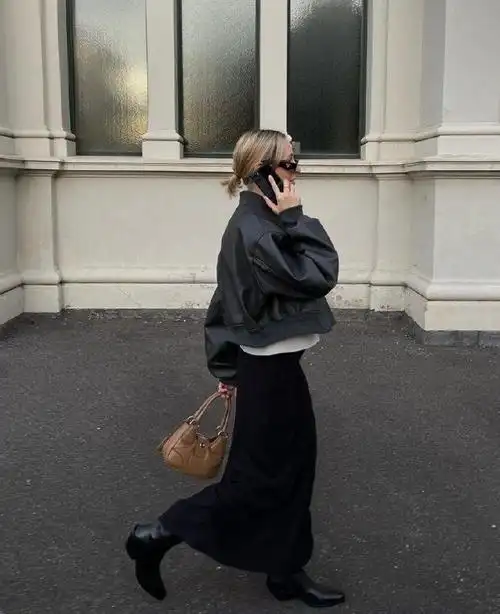 澳大利亚时尚博主jess春夏简约气质穿搭