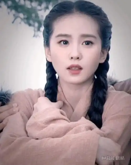 刘诗诗有卧蚕跟没卧蚕的区别##请化妆师把刘诗诗卧蚕露出来