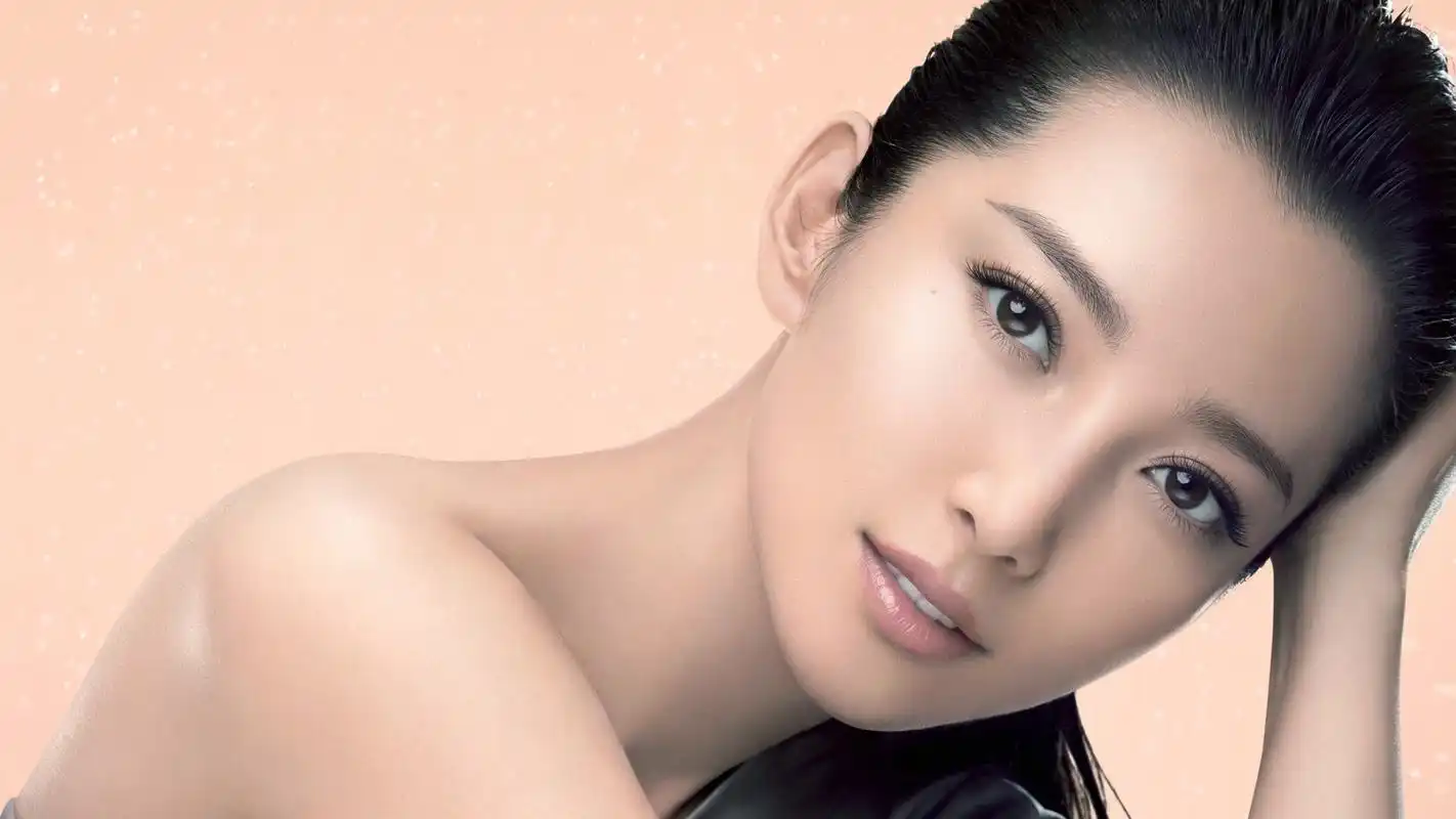 美女李冰冰气质高清桌面壁纸