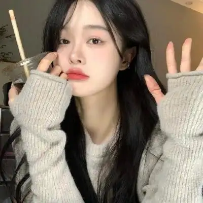 精致绝美好看的女生头像图片