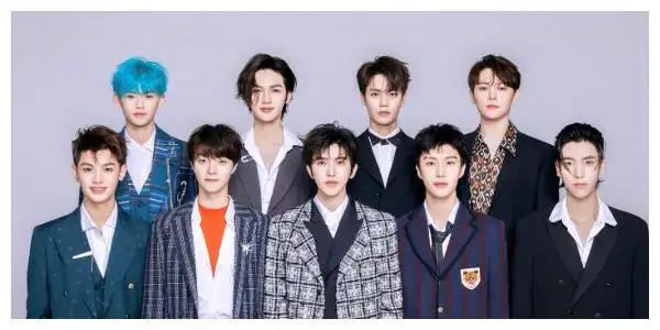 百分九组合毕业一周年谁注意成员微博认证散是满天星