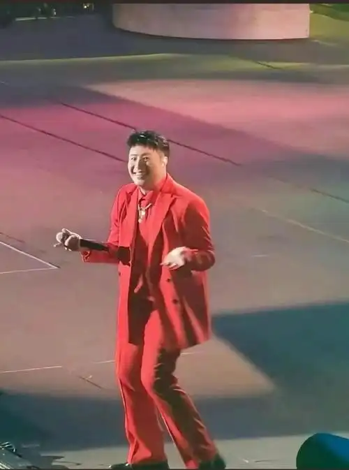 潘玮柏脖子呢 在名字里