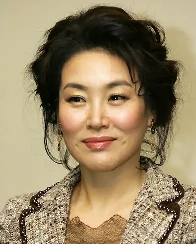 trot()歌曲是韩国最早期开始流行的音乐类型,节奏轻快,歌词简单