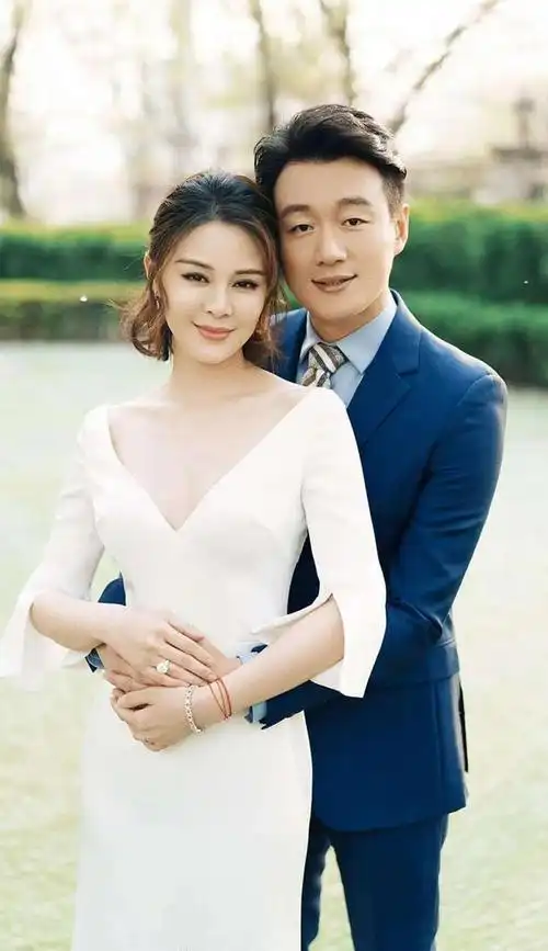 神探狄仁杰演员对比薇儿事业家庭双丰收英蔓王鸥即将临产