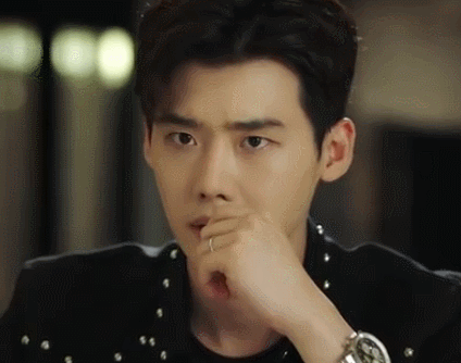 李钟硕gifw两个世界gif男神gif帅哥gif