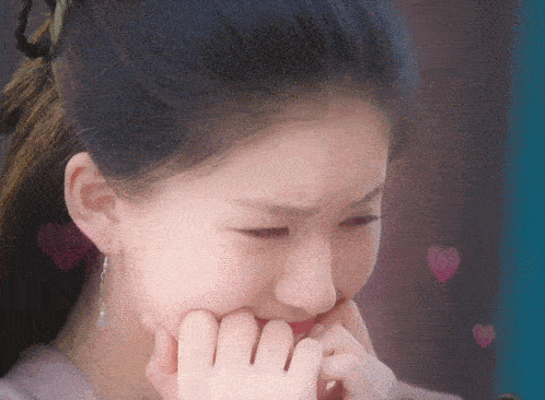 传闻中的陈芊芊首播火热赵露思的甜美肉脸是填充的吗