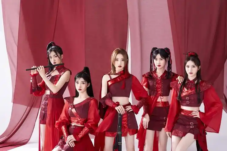 sing女团新歌墨影诠释女性力量唱出风驰电掣侠女风范