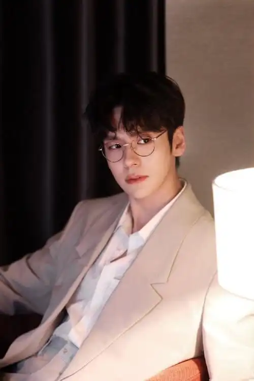 魏哲鸣金丝眼镜##魏哲鸣金丝眼镜##魏哲鸣渣苏感