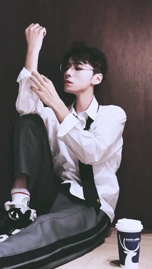 续续点灯垂涎续续大总攻的美颜