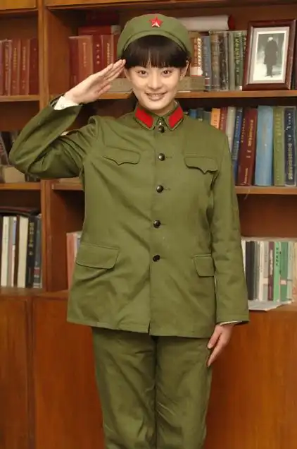 图文:孙俪苦情形象变灿烂 重回军营秀曼妙舞姿(2)