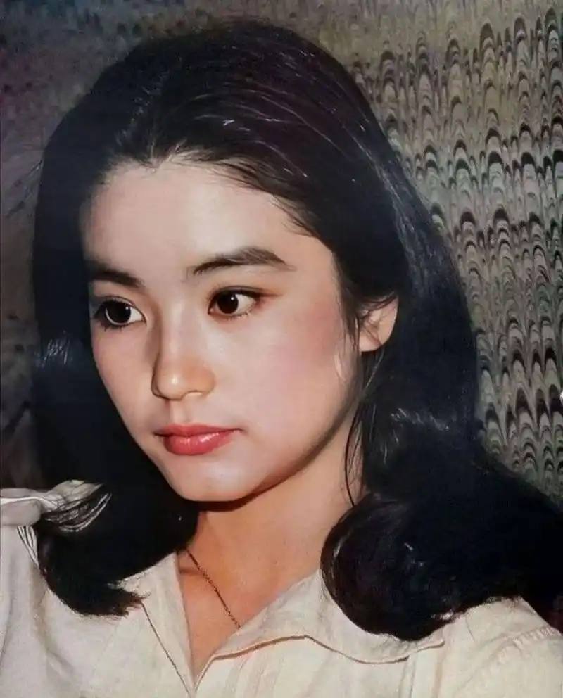 林青霞:年轻时候的美!