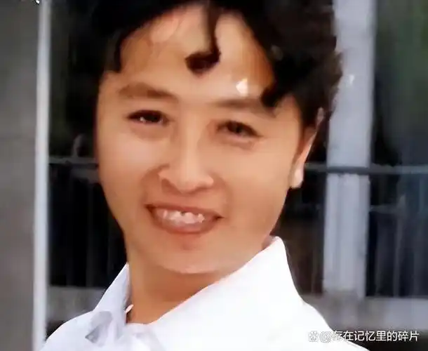 张少华:一生住在40平的房子里,去世2年多,丈夫的痴爱让人泪目