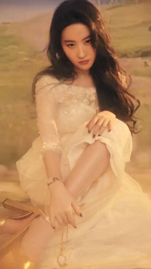 竖屏全面屏刘亦菲4k高清手机壁纸