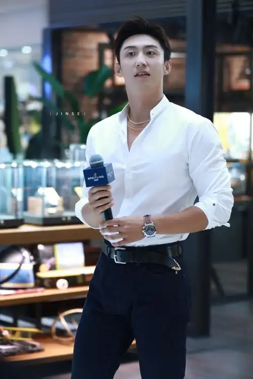 百年灵品牌代言人黄景瑜##黄景瑜济南活动