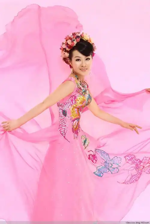 女歌手春天【图】