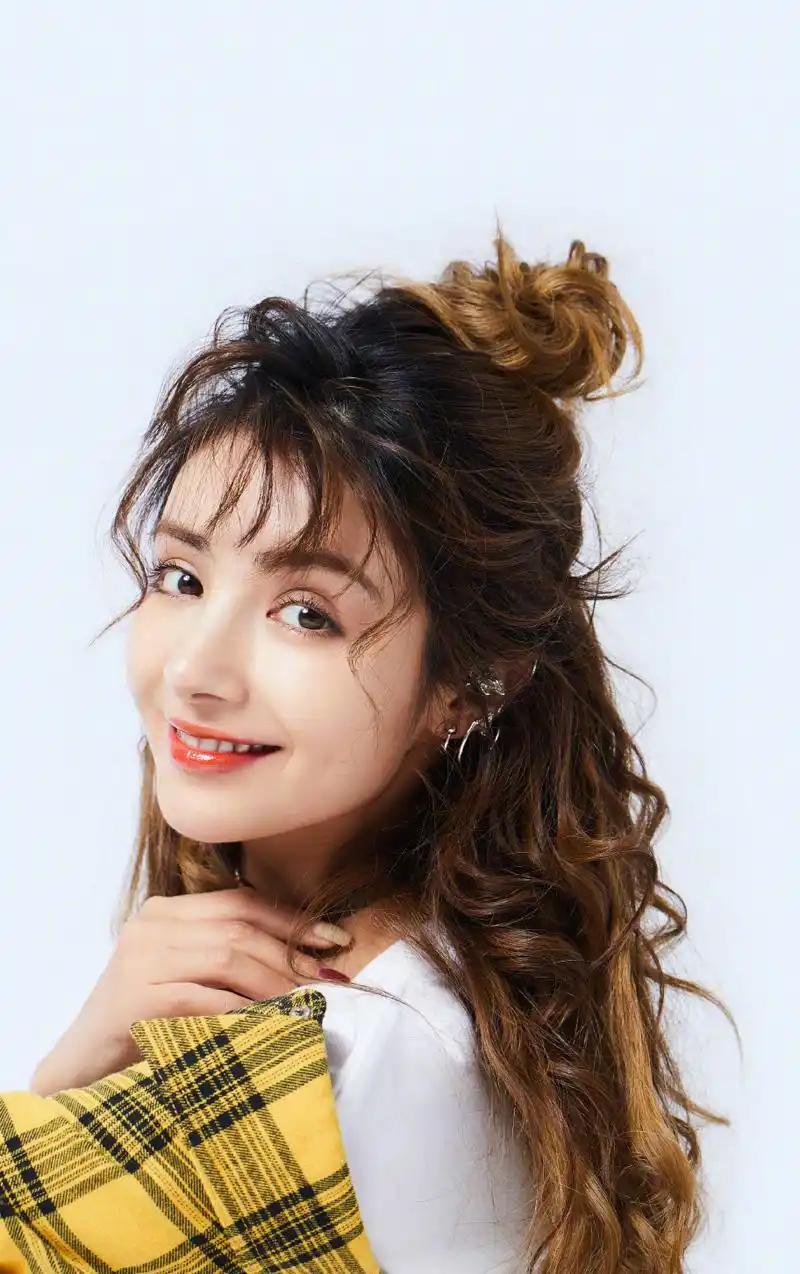 麦迪娜甜美写真图片33