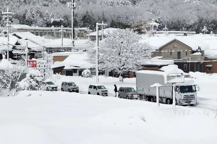 日本部分地区大雪