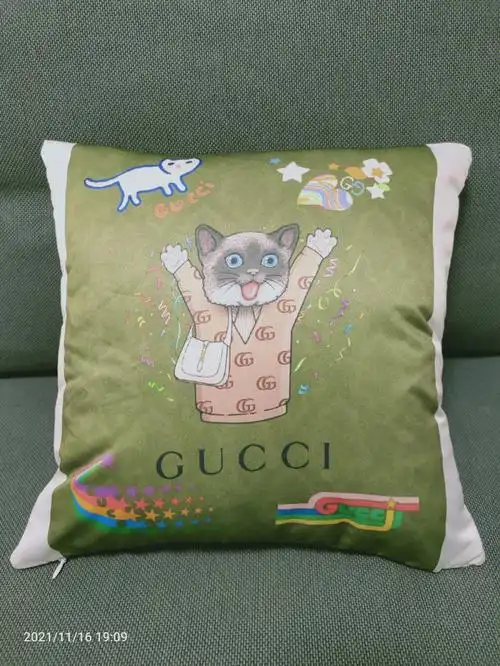 gucci定制抱枕
