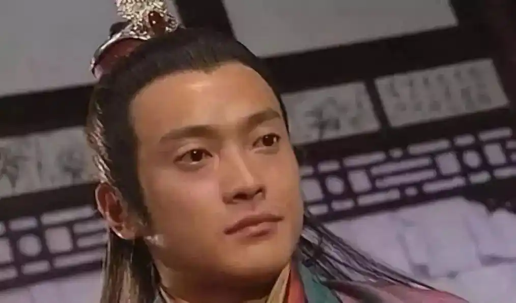 弃十年旧情,如今报应来了!