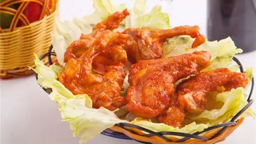 油炸鸡锁骨配方哪里学炸锁骨学开店小吃技术东莞哪里学正宗配方技术