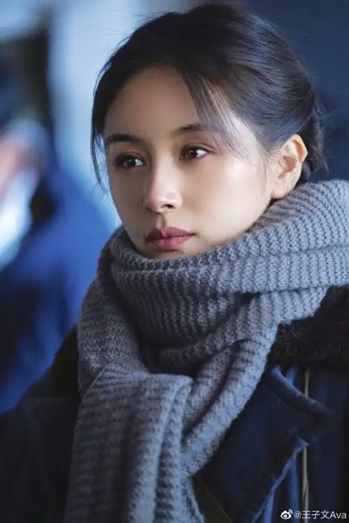 剧照:在《三体》电视剧中王子文的年轻叶文洁形象收获无数原著粉的