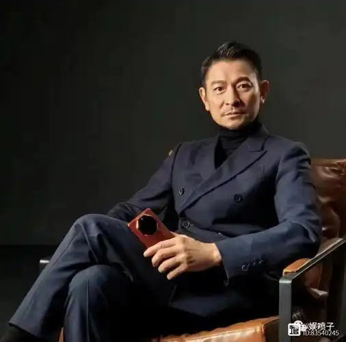 刘德华父亲去世,孝顺天王缅怀慈父,粉丝安慰华仔节哀