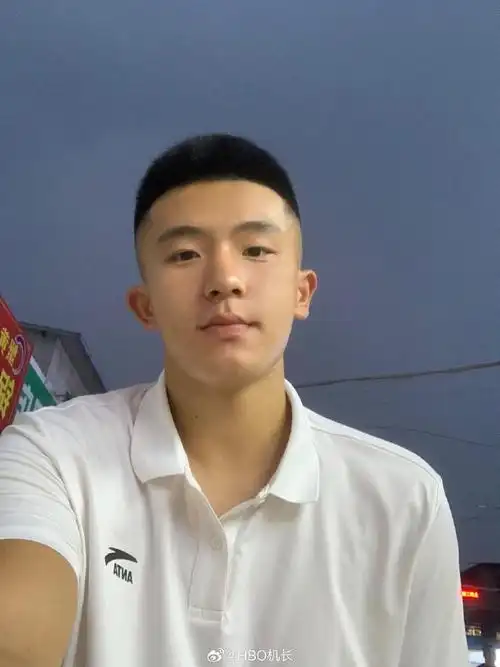 山东男高 鼻子好大