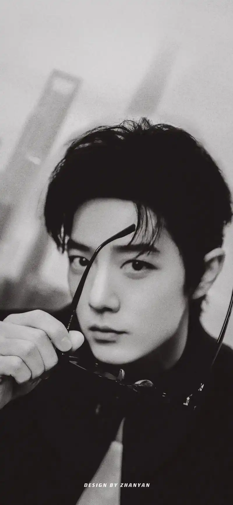 肖战 #黑白系 #行走荷尔蒙 - 抖音