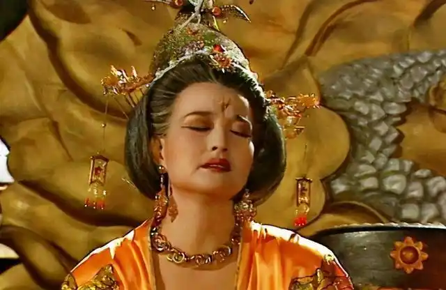 武则天建一密室每晚睡前都进去却不让任何人靠近有何秘密