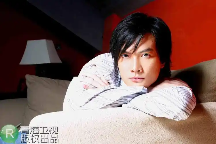 李泉重磅助阵花儿冠军夜或与黄夕倍首度合唱