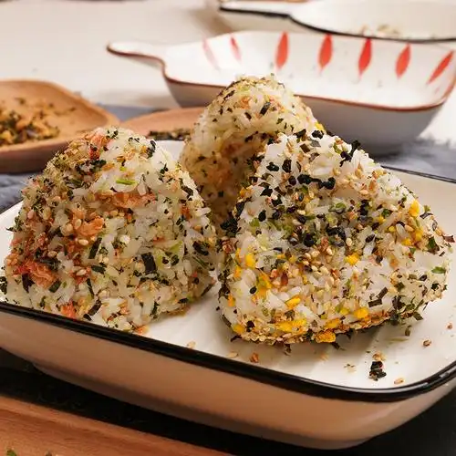 三角饭团海苔拌饭料韩国米饭调料儿童辅食配料海苔系列