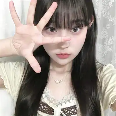 小众清冷女头像高清冷艳真人 高级感十足的纯欲女头冷色系_女生头像