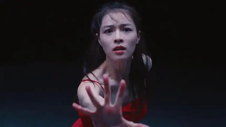 荞麦疯长我演我自己特辑钟楚曦水下跳舞极致演绎疯狂人生