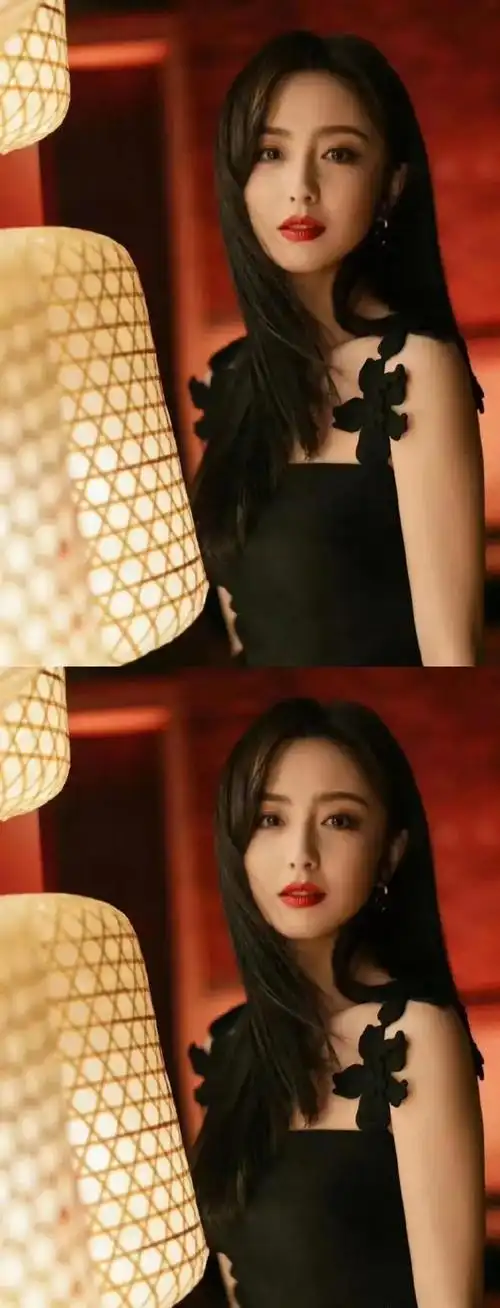 佟丽娅泉州簪花文化随拍黑色短裙时尚优雅