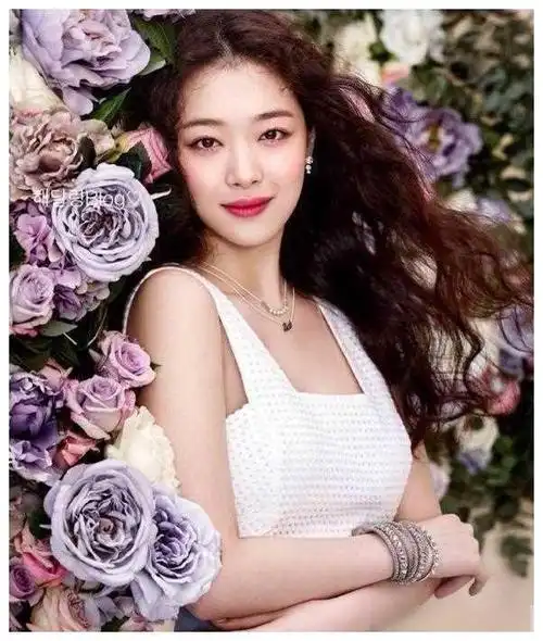 崔雪莉电影魅力大揭秘写真集细说镜头女神风采尽显