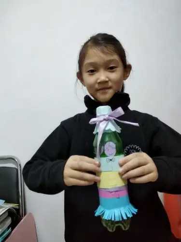 亲子同行,"乐"动起来——潍坊市实验小学居家亲子制作乐器沙锤