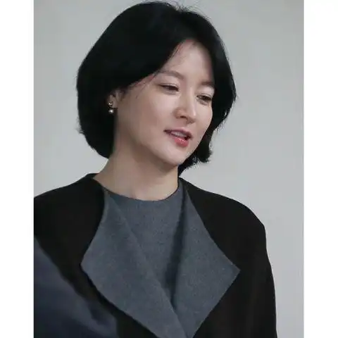 生孩子到底要不要剪短发