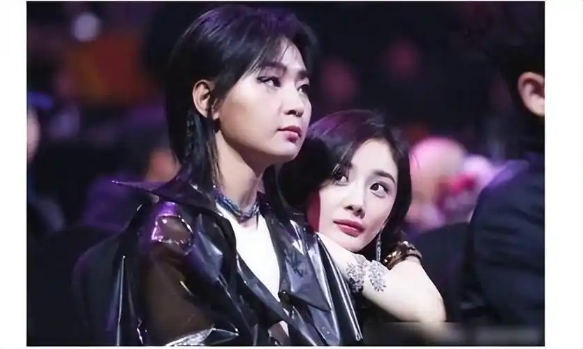 万年老二周笔畅当年超女差25万票是她和李宇春差距最小的时刻