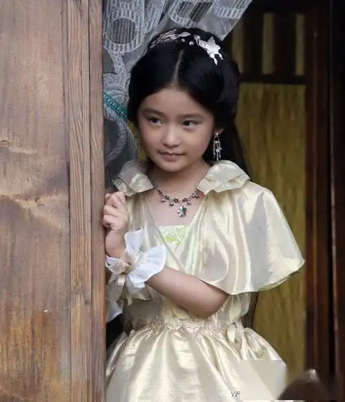 她现在长这样!_柴蔚