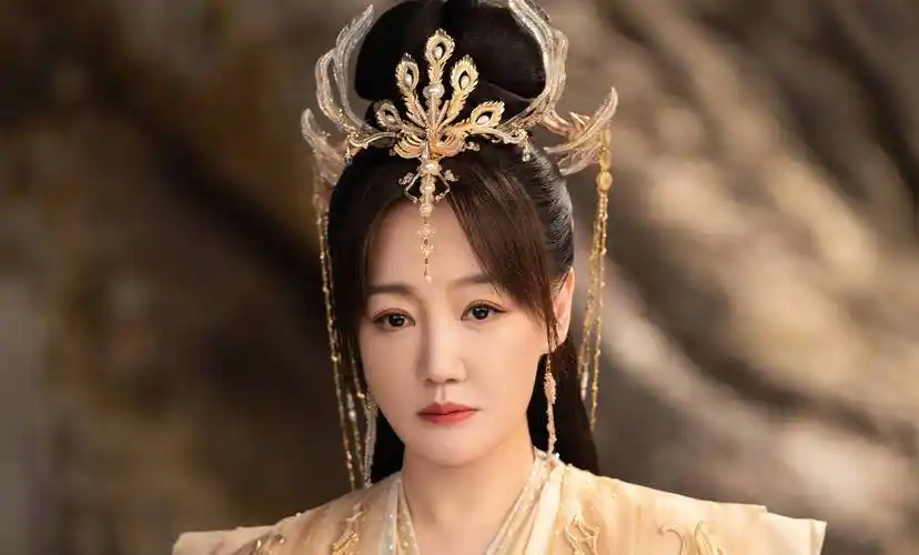 胡歌"3任高颜值女友" 情史遭起底与江疏影假戏真做_薛佳凝_黄曦宁