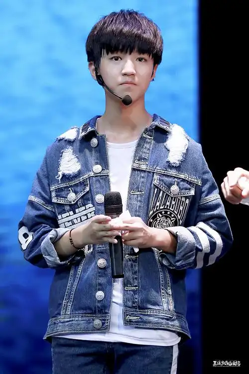 王俊凯 2015生日会 cr:logo