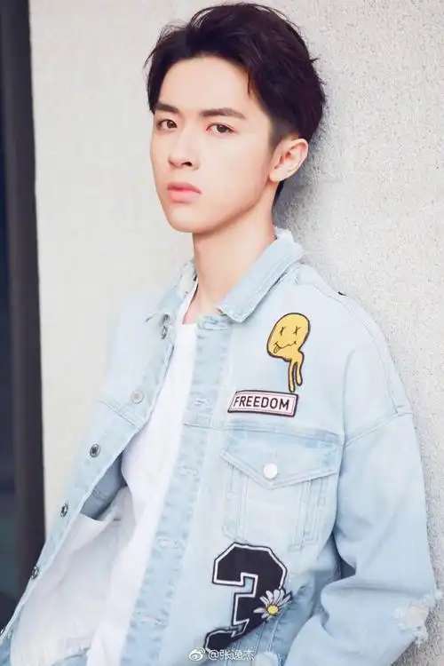 张逸杰经纪公司经纪人怎么联系热点斛珠夫人豆瓣开分49合理吗