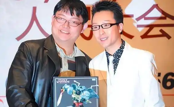 "跳梁小丑"李玉刚摔下神坛,不再被世界宽容,梅葆玖:死不原谅